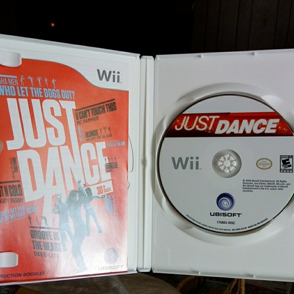 Wii Just Dance game - Picture 2 of 2